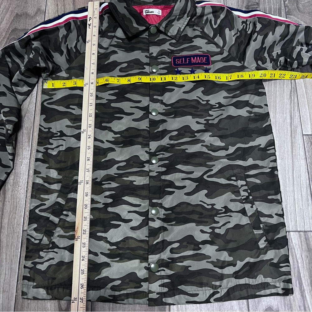 EPIC Big Boys Camo-Print Jacket. THREADS. Size L "SELF MADE" - Picture 7 of 8